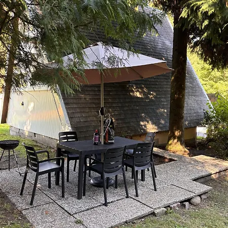 Κάμπινγκ Chalet